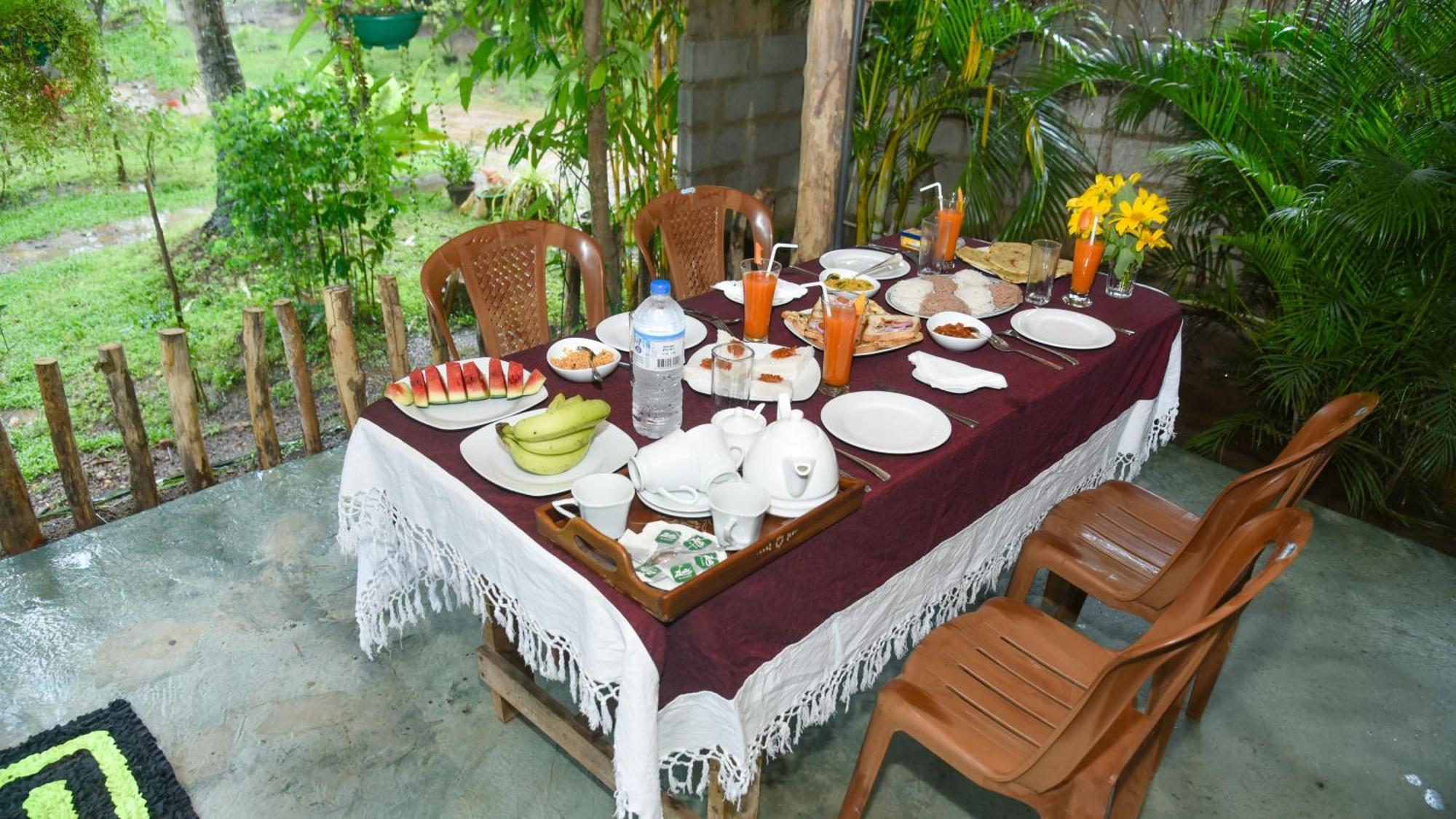 דמבולה Prem Nadee Homestay מראה חיצוני תמונה