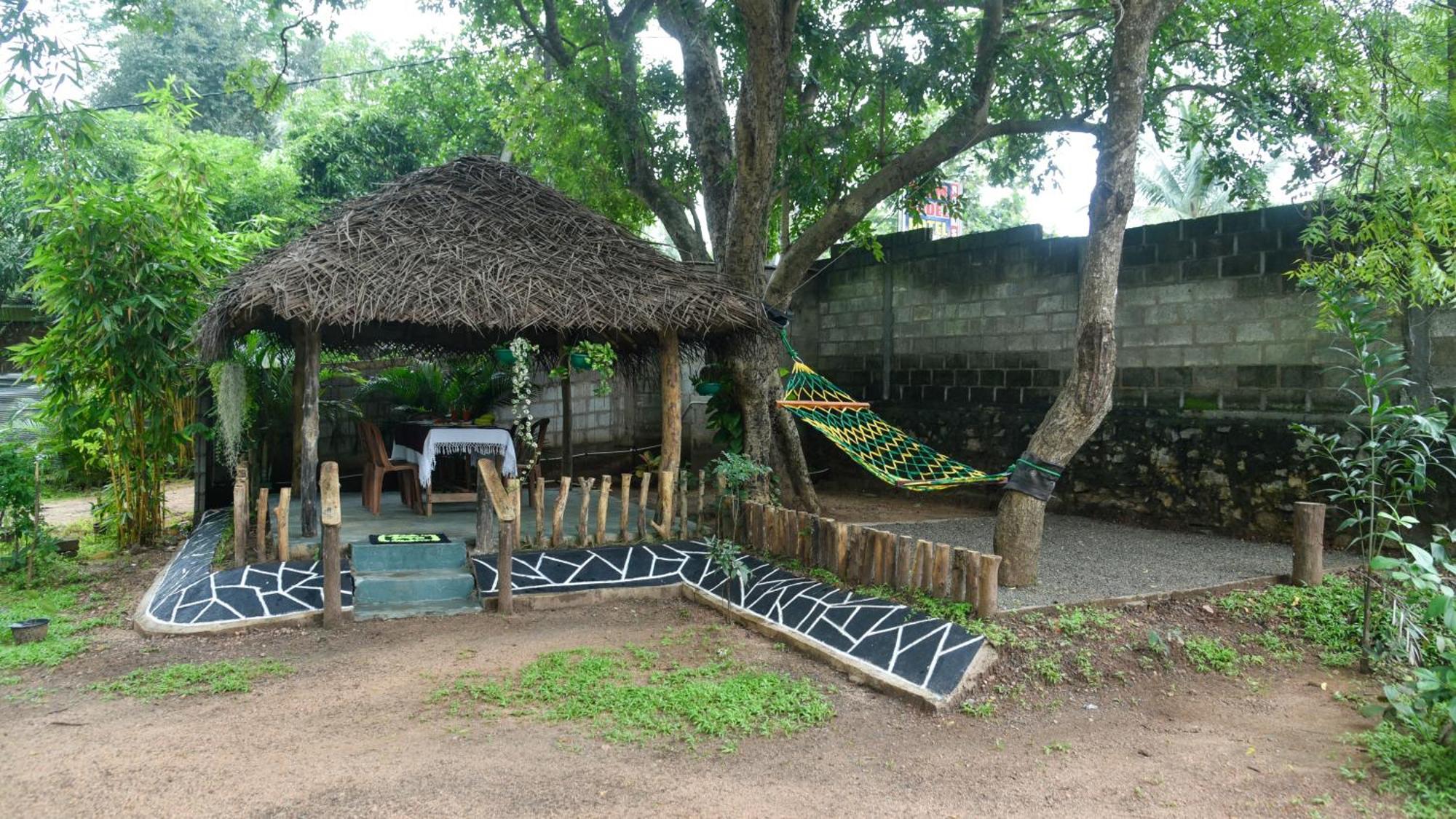 דמבולה Prem Nadee Homestay מראה חיצוני תמונה